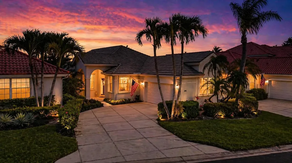 216 Eagleton Lake Boulevard Palm Beach Gardens FL 33418