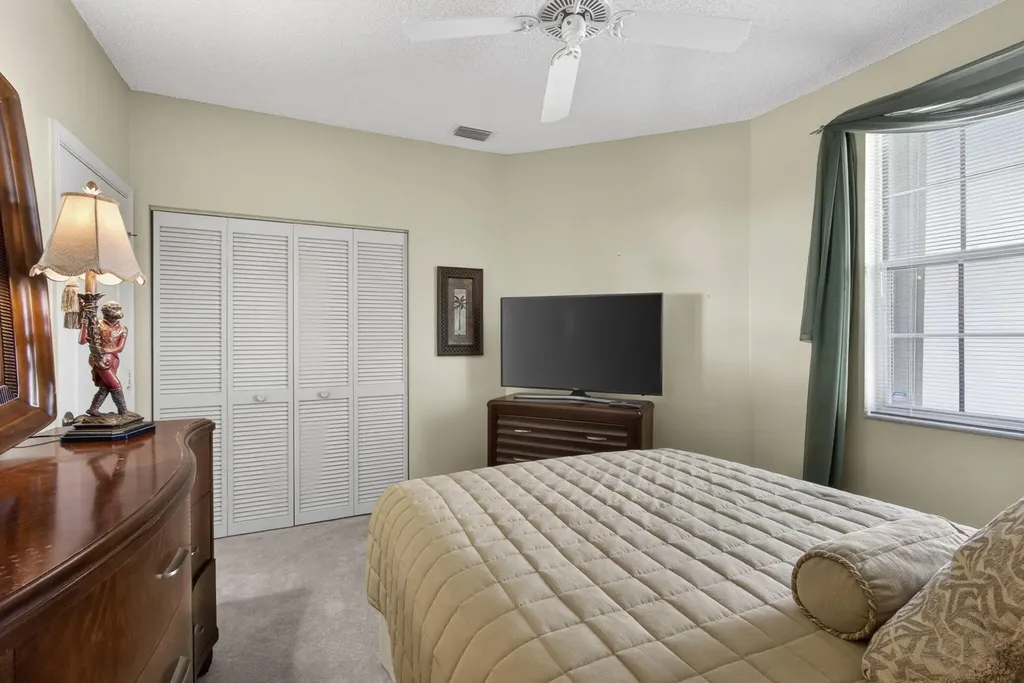216 Eagleton Lake Boulevard Palm Beach Gardens FL 33418