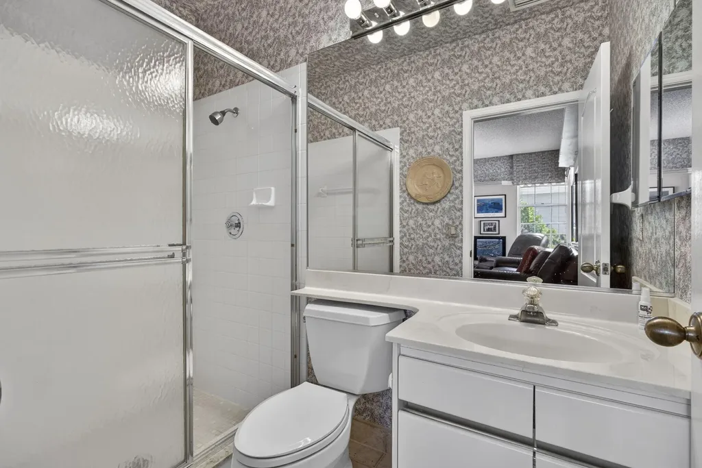 216 Eagleton Lake Boulevard Palm Beach Gardens FL 33418