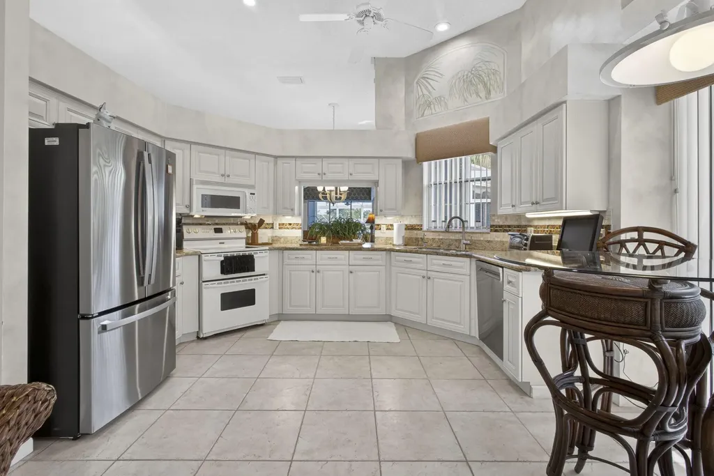 216 Eagleton Lake Boulevard Palm Beach Gardens FL 33418