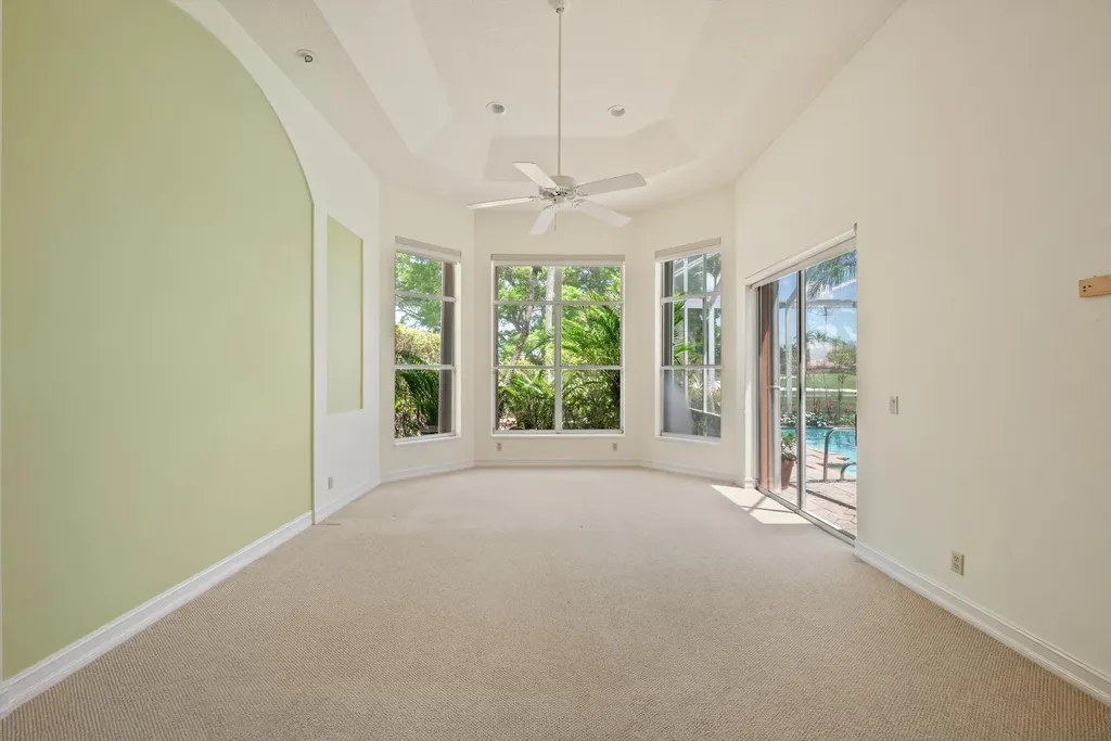 9026 Lakes Boulevard West Palm Beach FL 33412