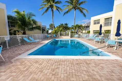3541 NE Ocean Boulevard NE Hutchinson Island FL 34957