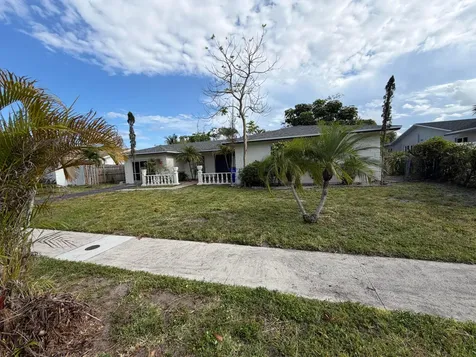 6260 SW 6th Street Margate FL 33068