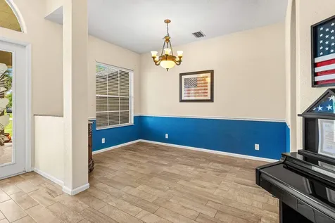 16304 68th Street N Loxahatchee FL 33470