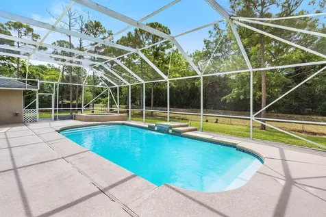 16304 68th Street N Loxahatchee FL 33470