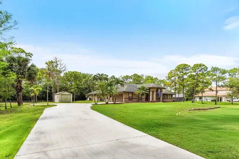 16304 68th Street N Loxahatchee FL 33470