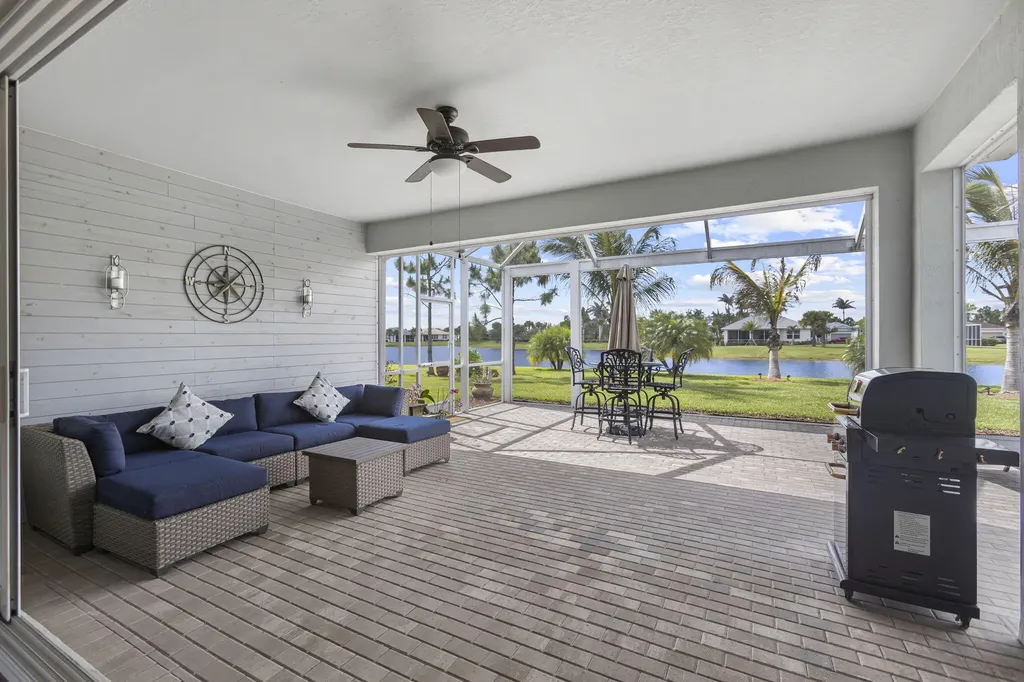 9271 Sinoper Lane Port St Lucie FL 34987