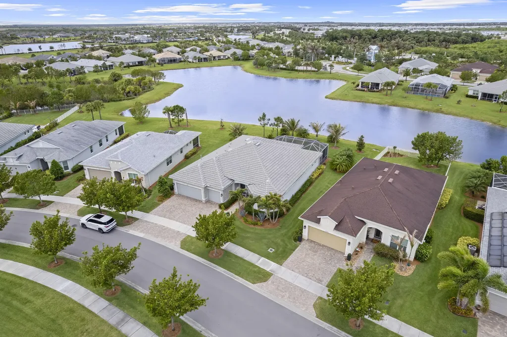 9271 Sinoper Lane Port St Lucie FL 34987