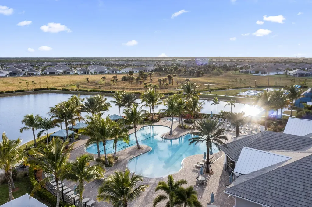 9271 Sinoper Lane Port St Lucie FL 34987