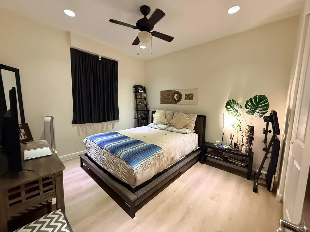 3055 NW 126th Avenue Sunrise FL 33323