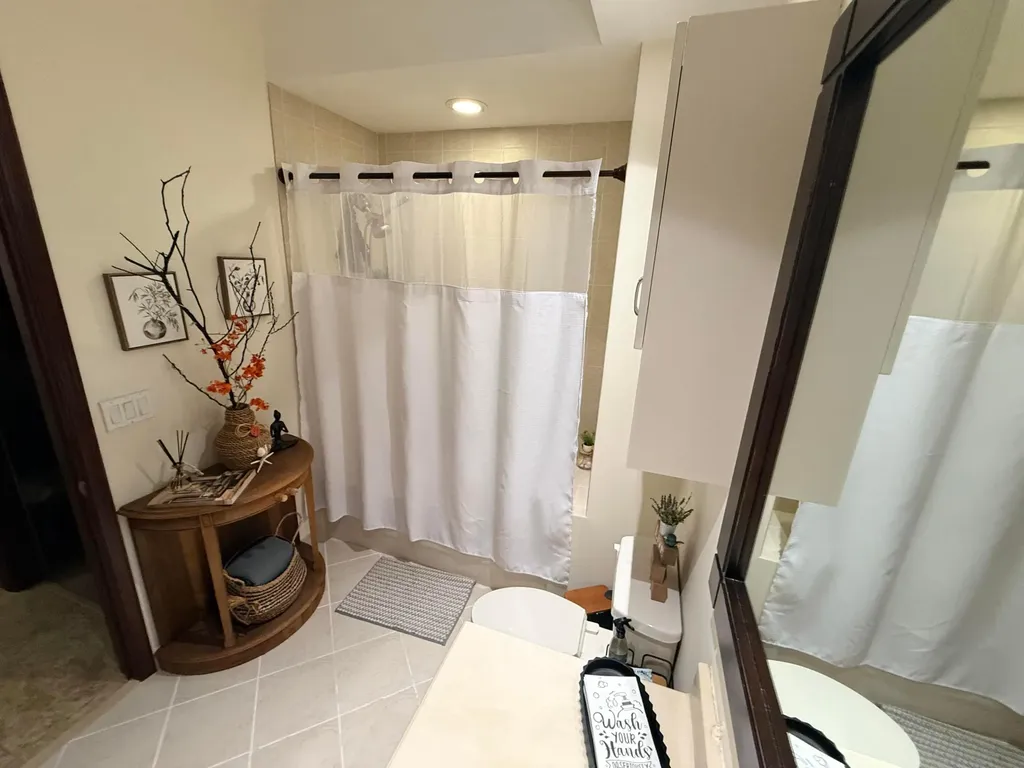 3055 NW 126th Avenue Sunrise FL 33323