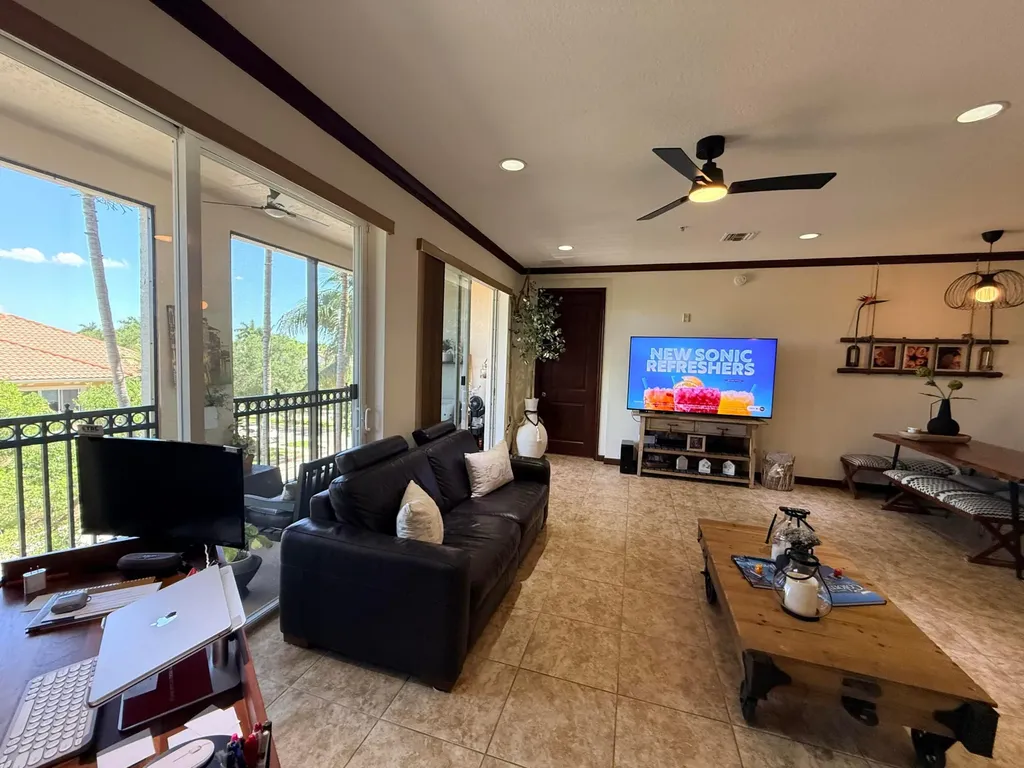 3055 NW 126th Avenue Sunrise FL 33323