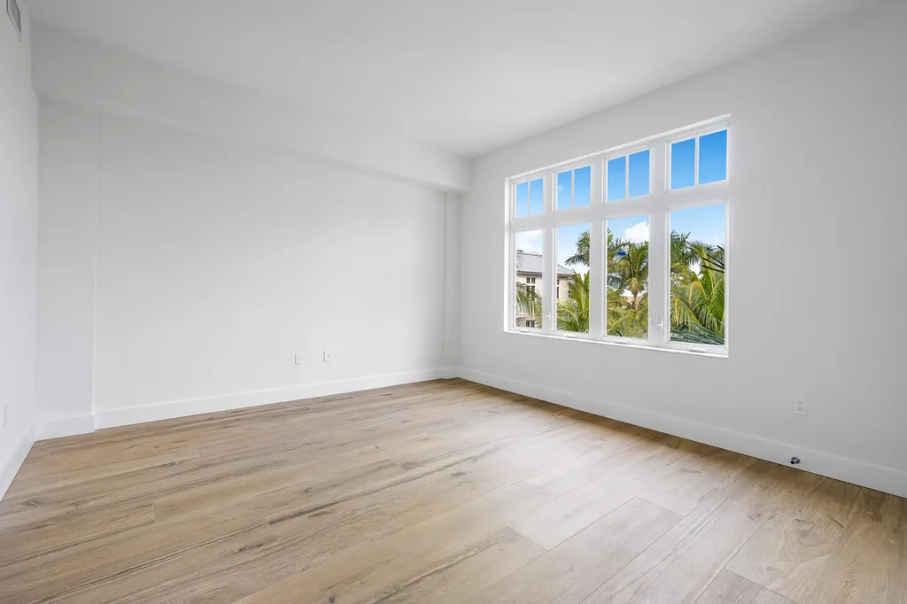 180 Lake Drive Palm Beach Shores FL 33404