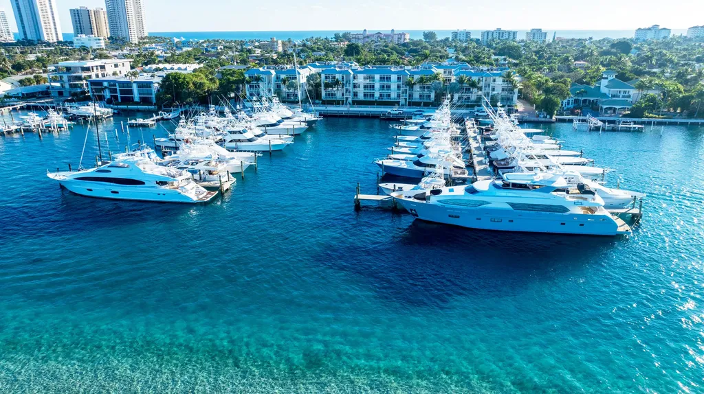 180 Lake Drive Palm Beach Shores FL 33404