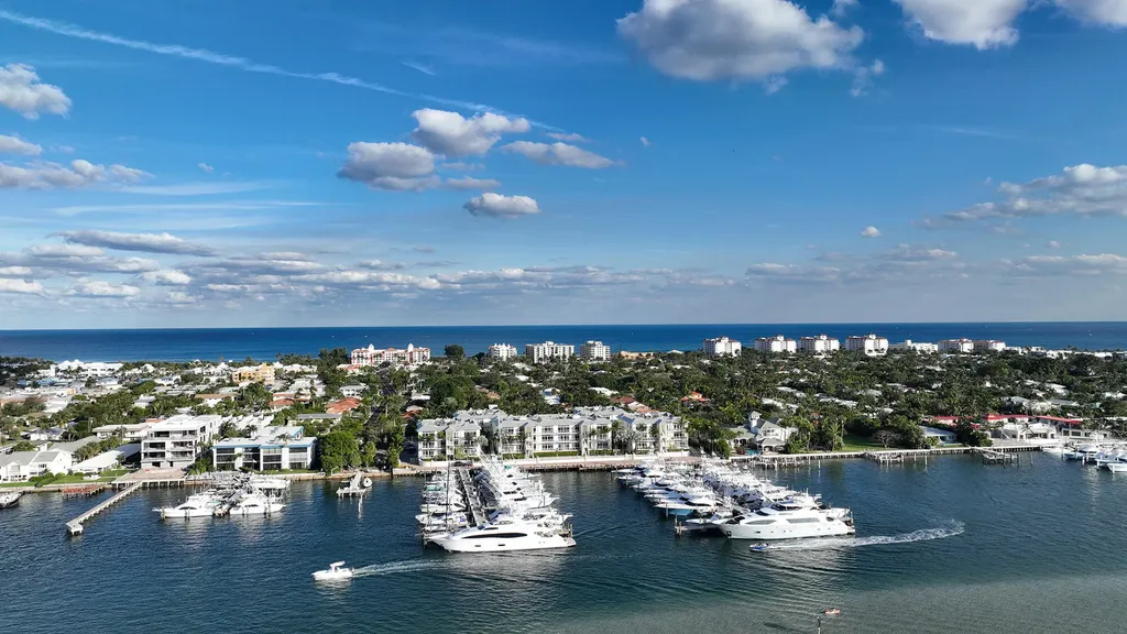 180 Lake Drive Palm Beach Shores FL 33404