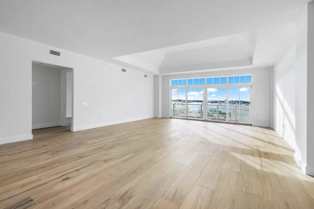 180 Lake Drive Palm Beach Shores FL 33404