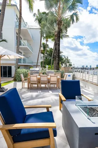 180 Lake Drive Palm Beach Shores FL 33404