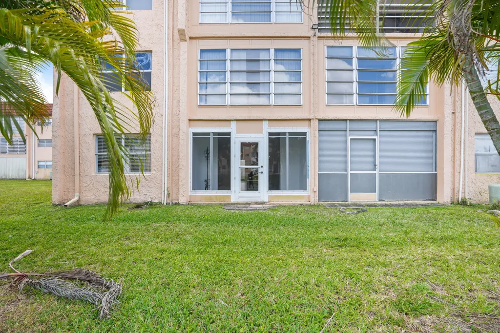 2781 N Pine Island Road Sunrise FL 33322