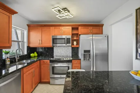 2781 N Pine Island Road Sunrise FL 33322