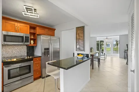 2781 N Pine Island Road Sunrise FL 33322
