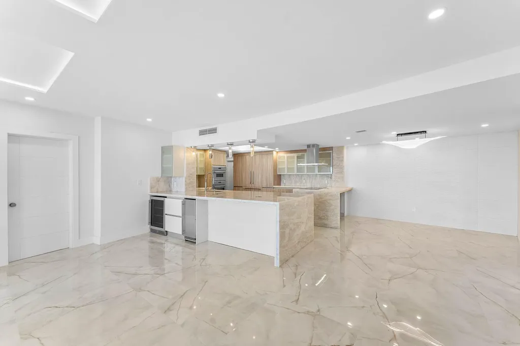 700 S Ocean Boulevard Boca Raton FL 33432