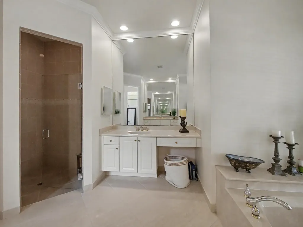 7244 Vía Abruzzi Lake Worth FL 33467