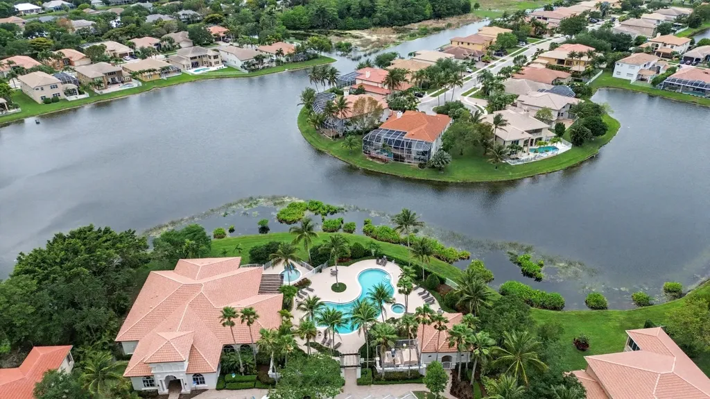 7244 Vía Abruzzi Lake Worth FL 33467