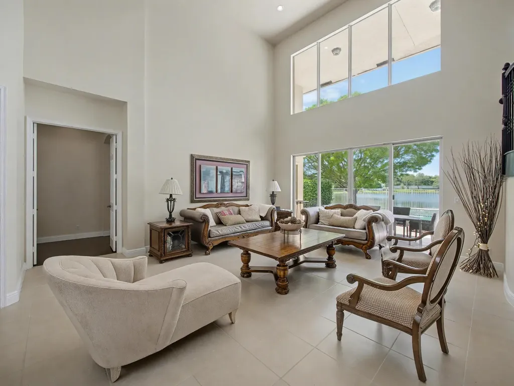 7244 Vía Abruzzi Lake Worth FL 33467