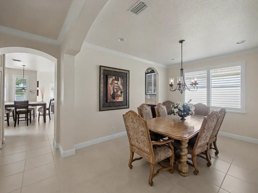 7244 Vía Abruzzi Lake Worth FL 33467