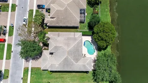 7244 Vía Abruzzi Lake Worth FL 33467