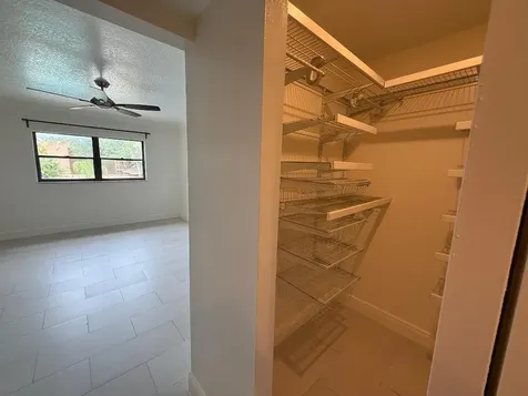 8901 N New River Canal Road Plantation FL 33324