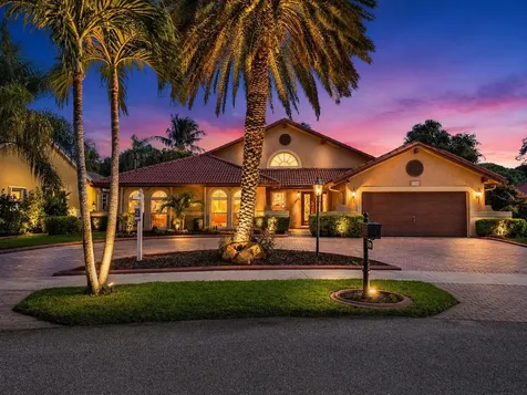 3104 Peachtree Circle Davie FL 33328
