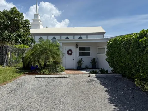 203 Seacrest Lane Delray Beach FL 33444