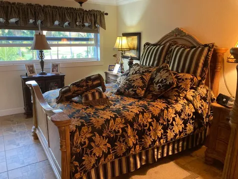 700 NE 14th Avenue NE Hallandale Beach FL 33009