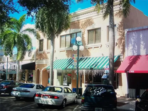 700 NE 14th Avenue NE Hallandale Beach FL 33009