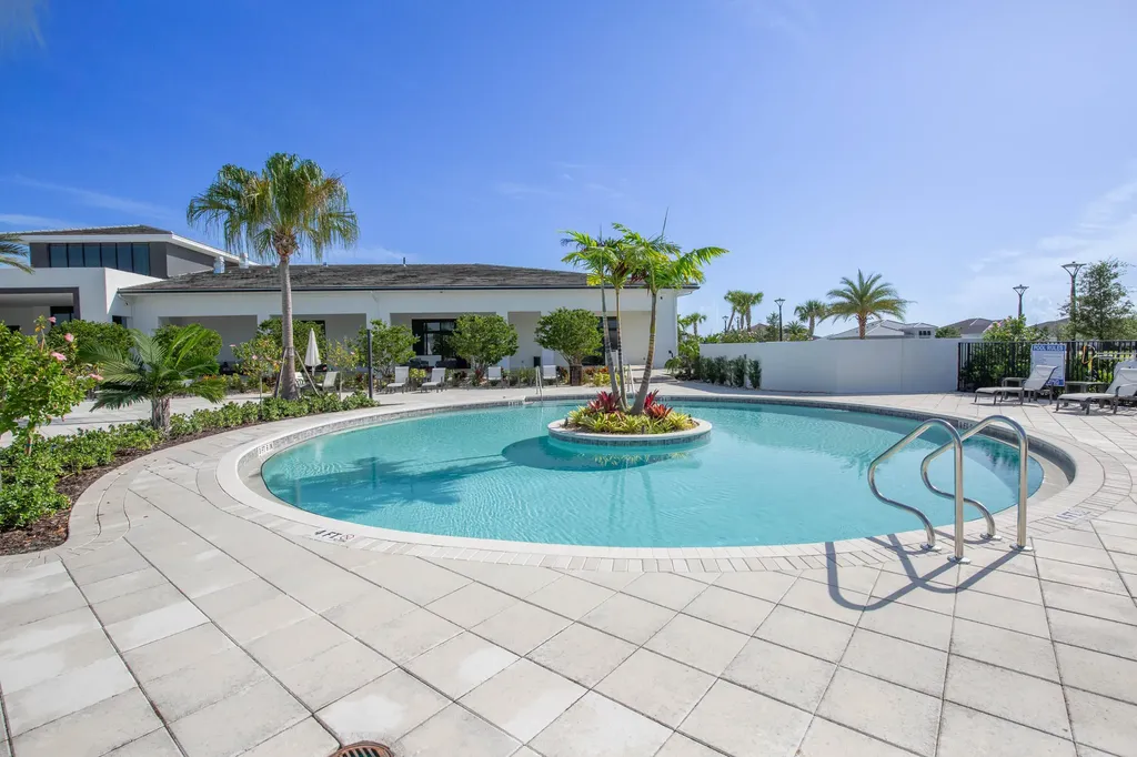 5576 Captiva Lane The Acreage FL 33470