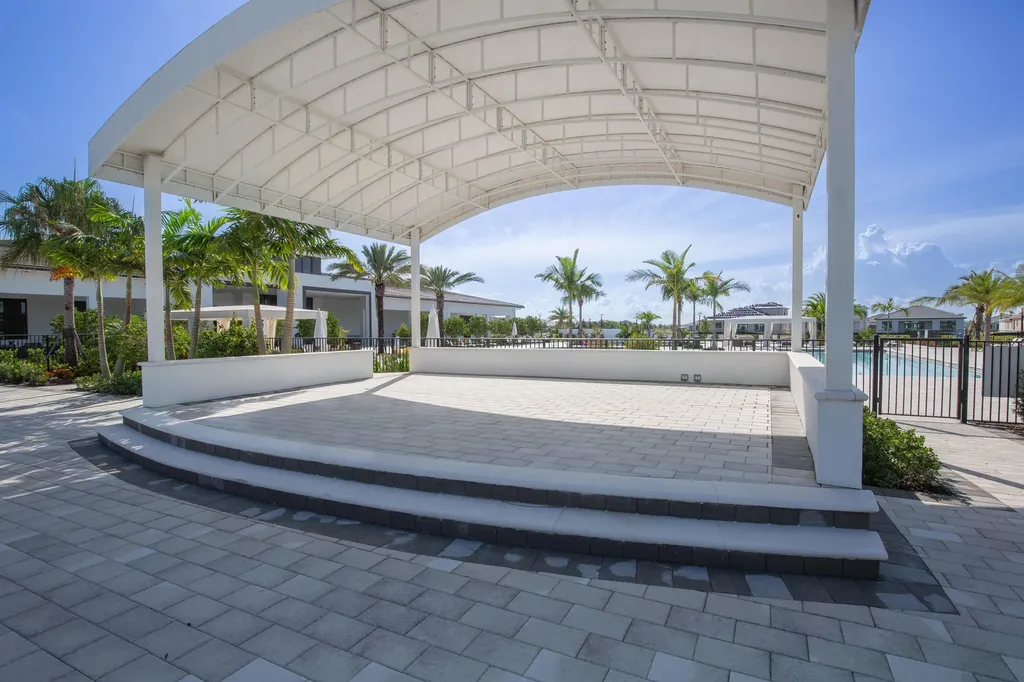 5576 Captiva Lane The Acreage FL 33470