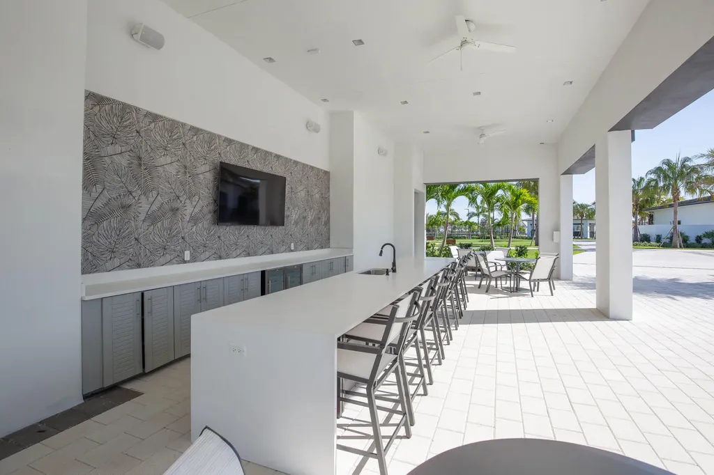 5576 Captiva Lane The Acreage FL 33470