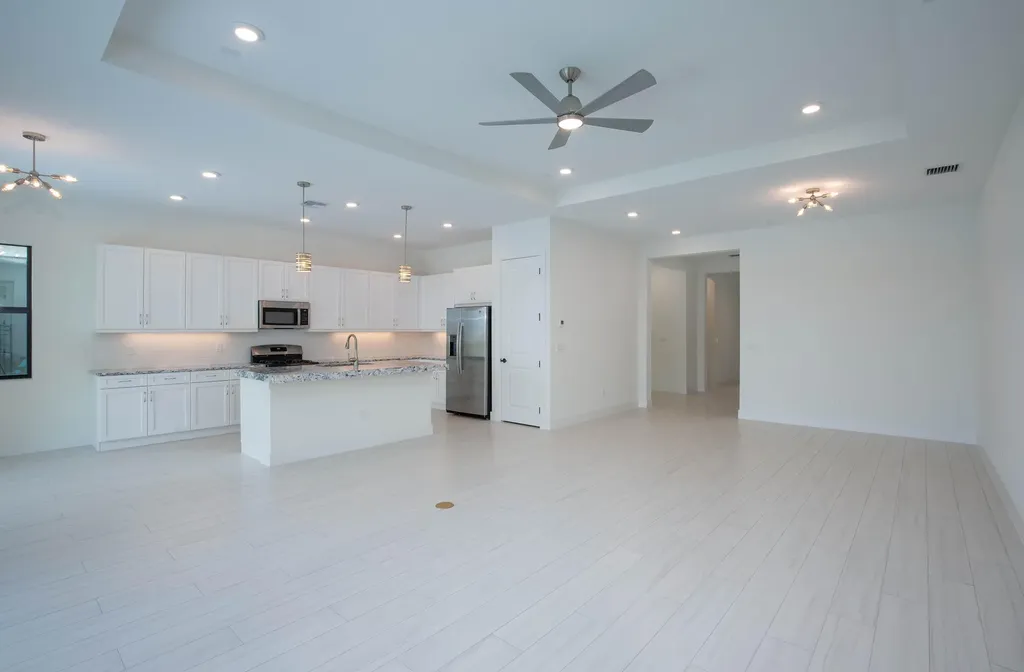 5576 Captiva Lane The Acreage FL 33470