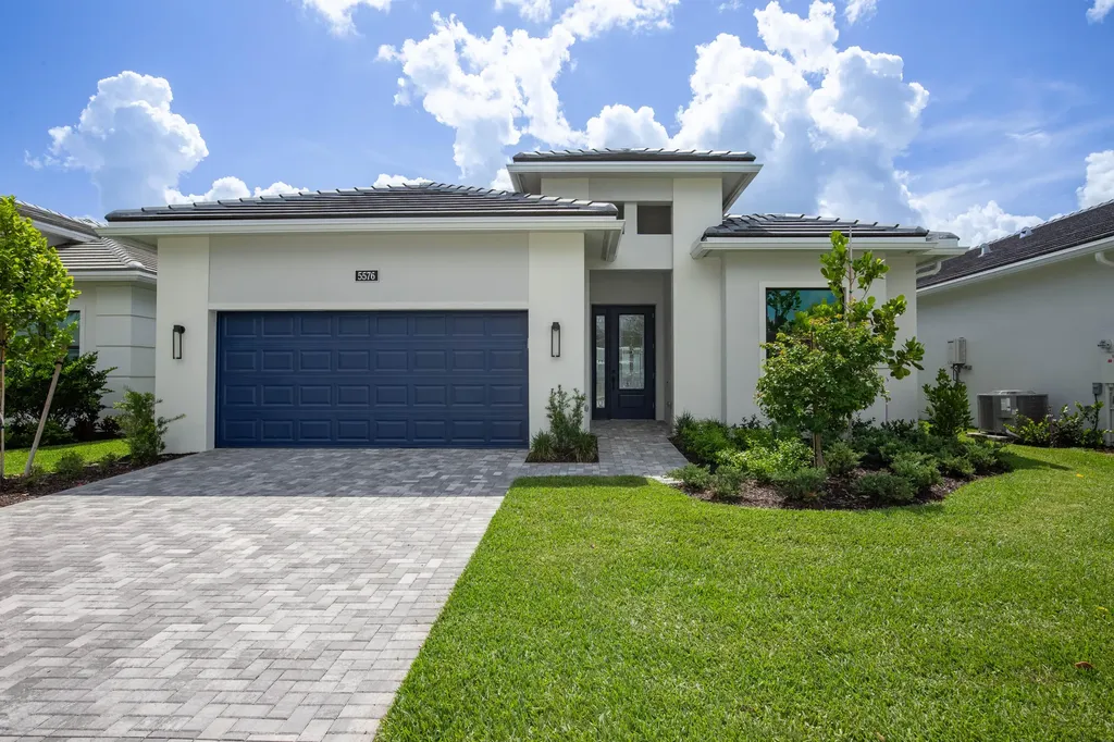 5576 Captiva Lane The Acreage FL 33470