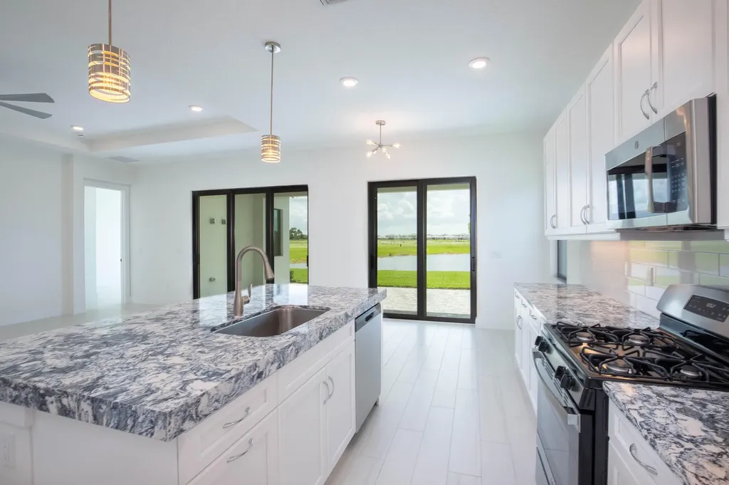 5576 Captiva Lane The Acreage FL 33470