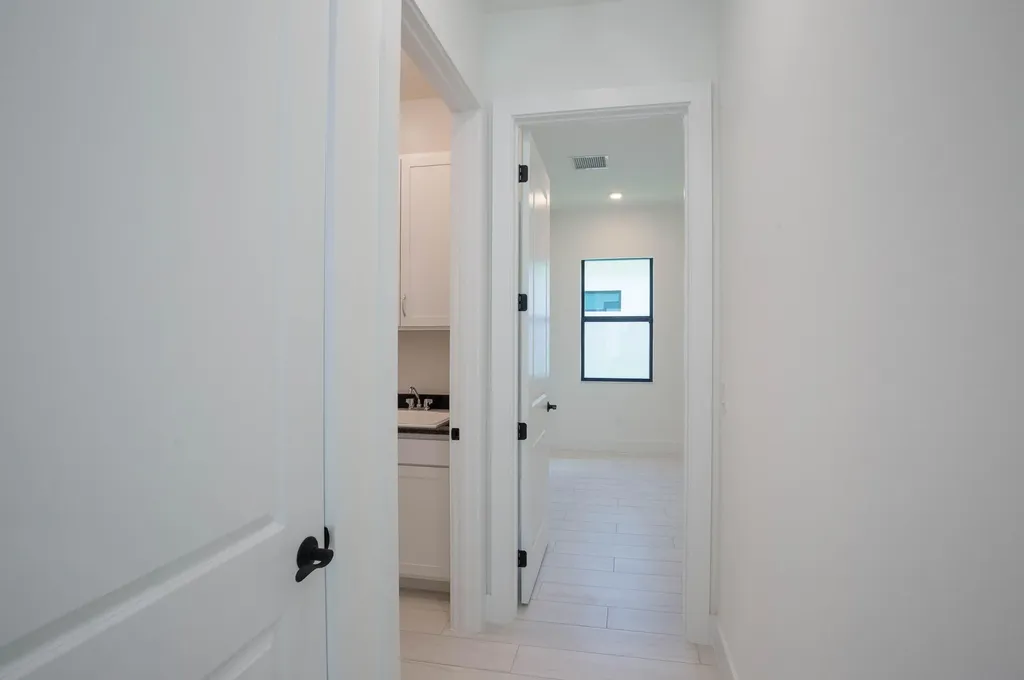 5576 Captiva Lane The Acreage FL 33470