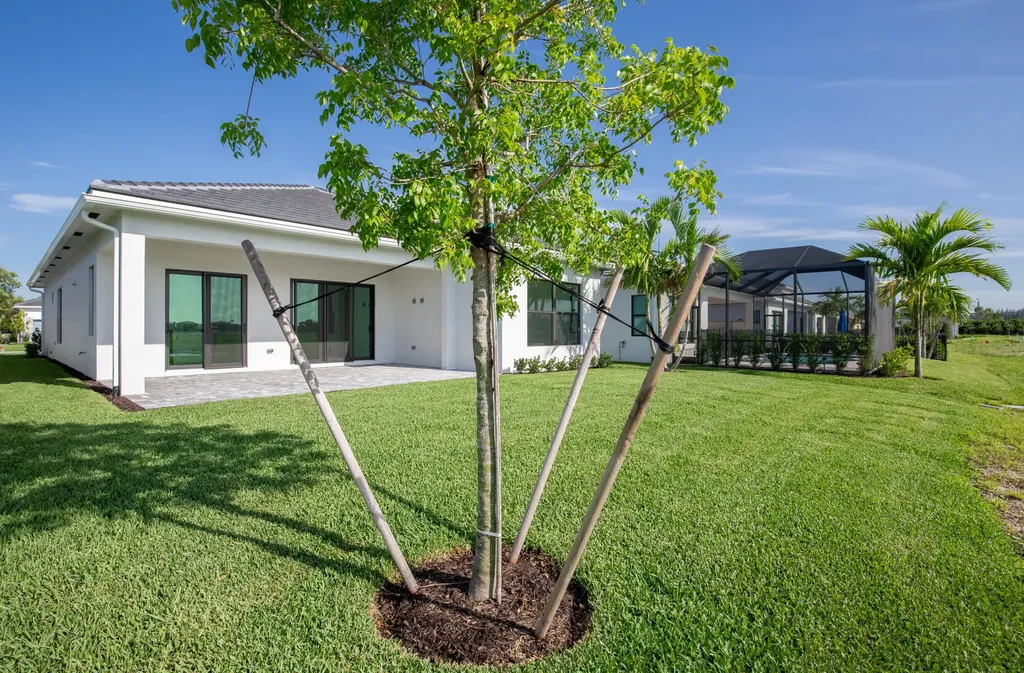 5576 Captiva Lane The Acreage FL 33470