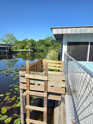 2828 SE 21st Court Okeechobee FL 34974
