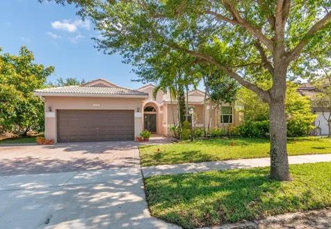 12843 NW 18th Court Pembroke Pines FL 33028