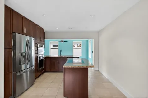 4579 NW 17th Terrace Tamarac FL 33309