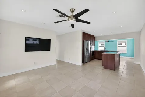 4579 NW 17th Terrace Tamarac FL 33309