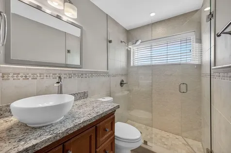 4579 NW 17th Terrace Tamarac FL 33309