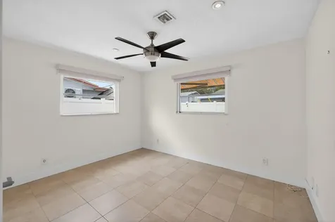 4579 NW 17th Terrace Tamarac FL 33309