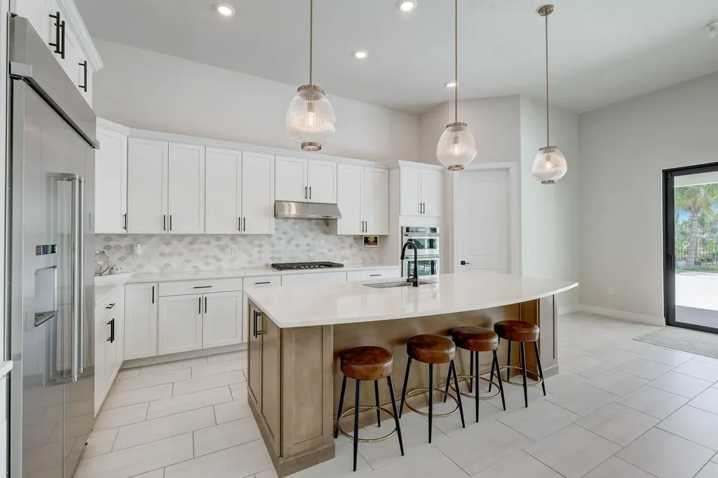 9234 Balsamo Drive Palm Beach Gardens FL 33412